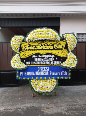 Papan Bunga Duka di Bencongan